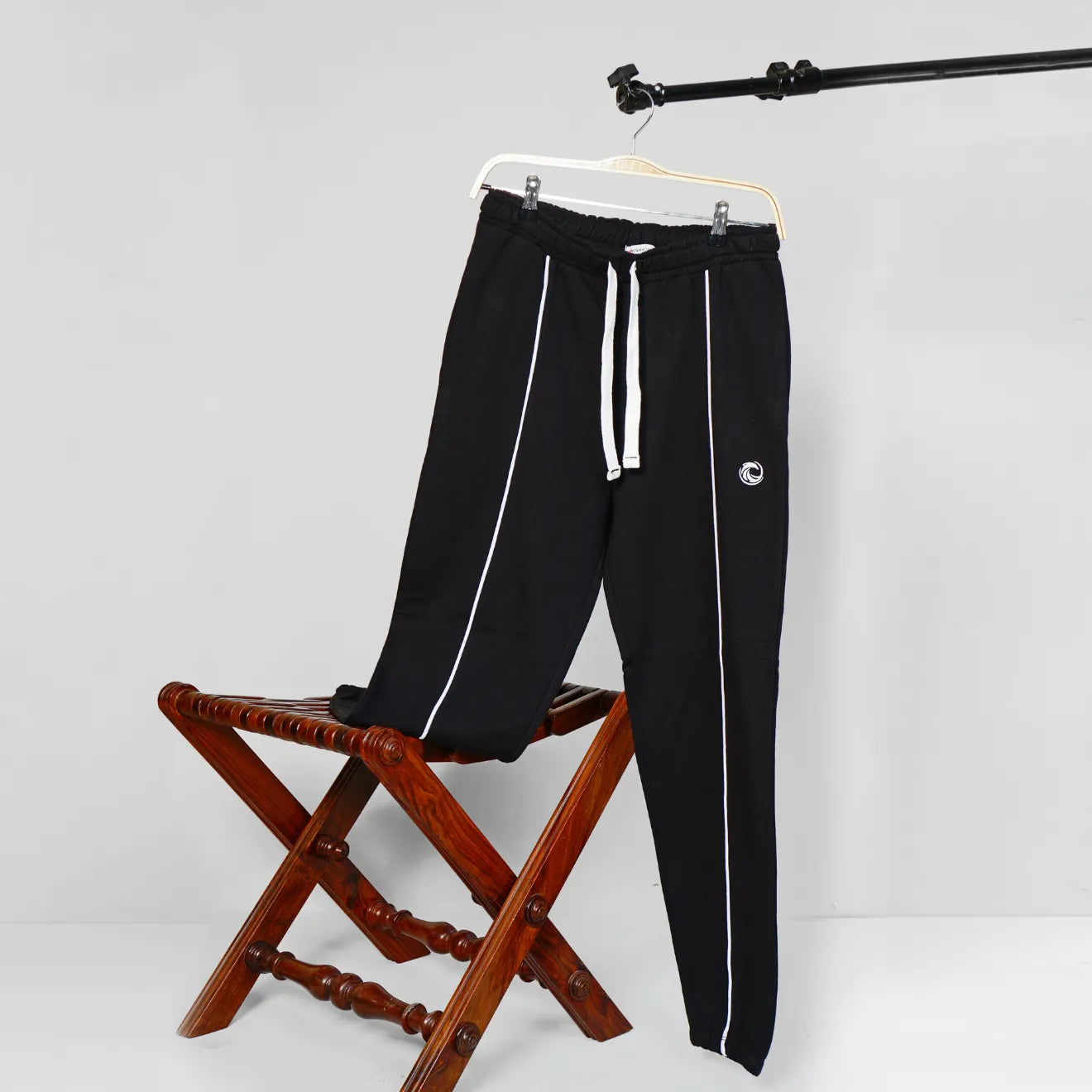 JOGGING TROUSER WITH WHITE PIPING