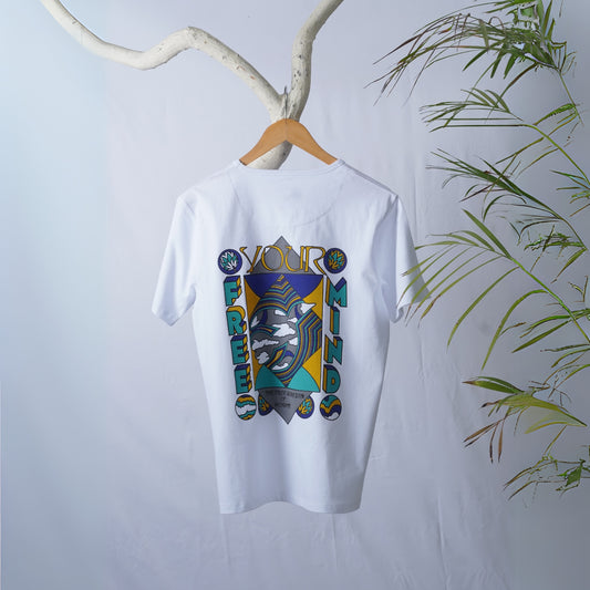 Men Crew Neck T-Shirt with Graphic Print