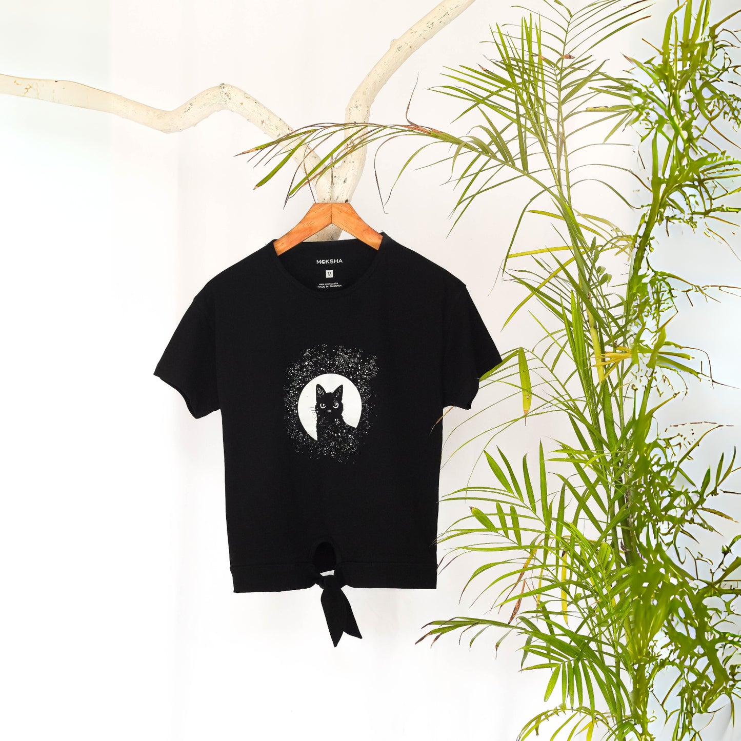 Black Cat Drop Shoulder Knot Graphic Tee