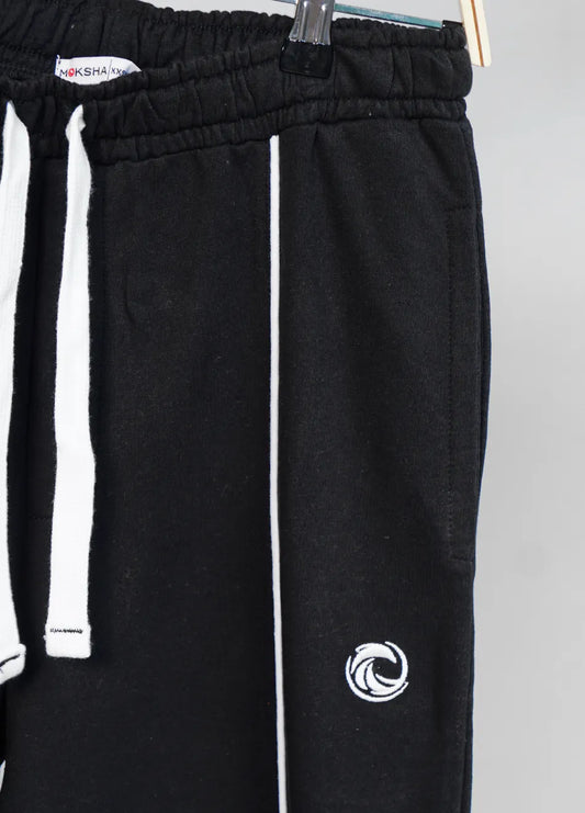 JOGGING TROUSER WITH WHITE PIPING