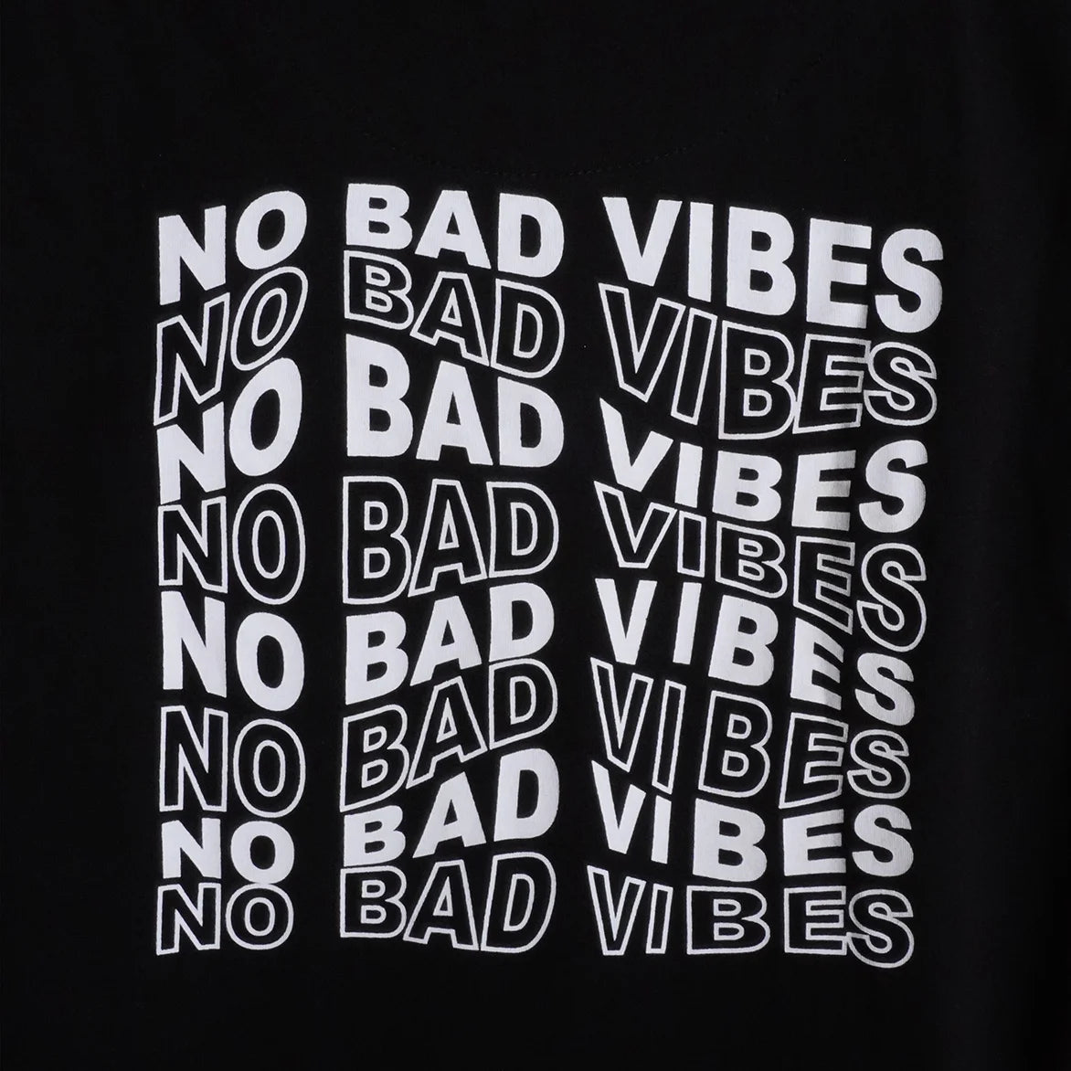 NO BAD VIBES TEE