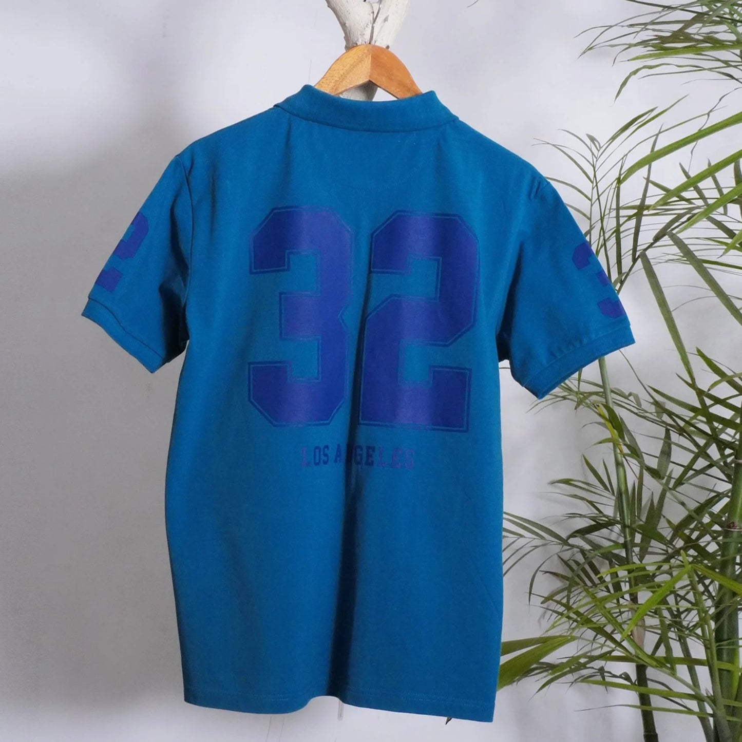 BASIC POLO WITH GRAPHIC PRINT