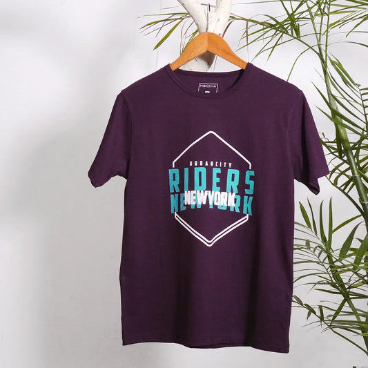 Men Crew Neck T-Shirt with Graphic Print