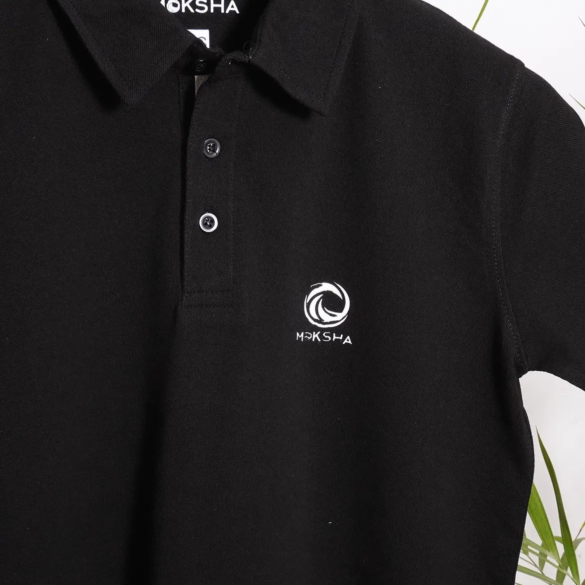 MENS  POLO WITH FRONT LOGO