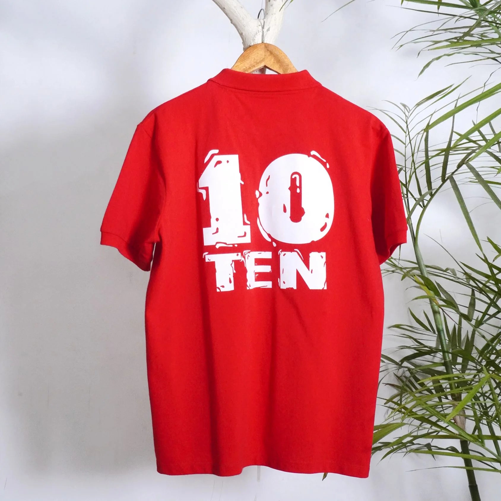 BASIC POLO WITH GRAPHIC PRINT