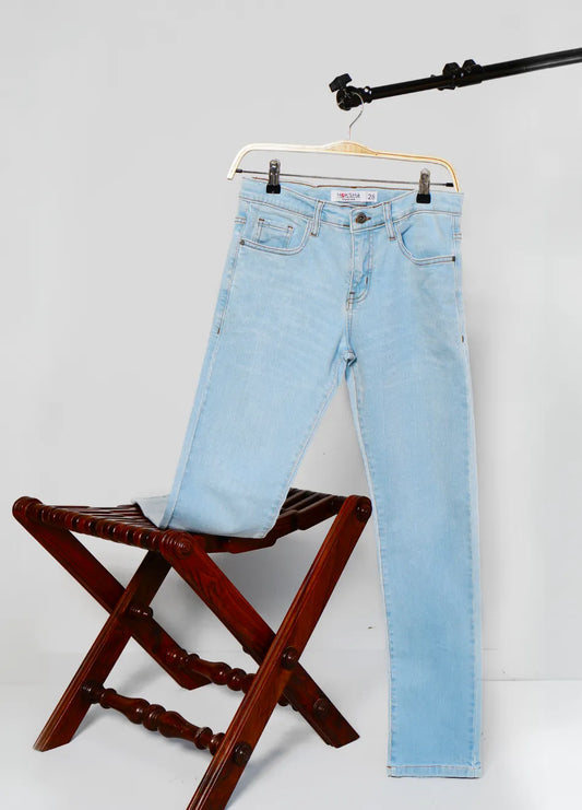 MEN ATHLETIC TAPER JEANS