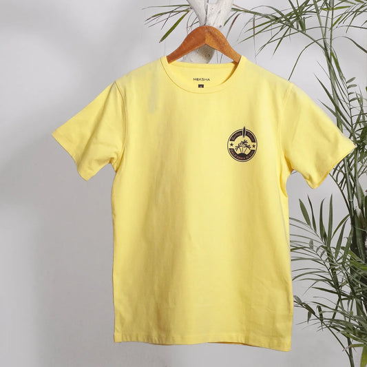 Men Crew Neck T-Shirt with Graphic Print