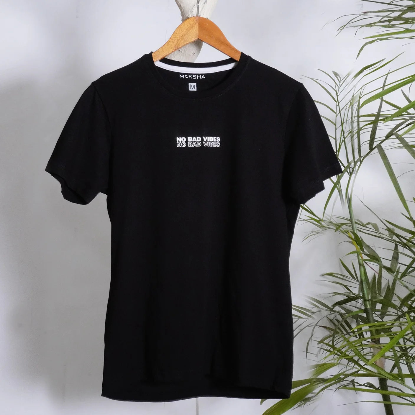 NO BAD VIBES TEE