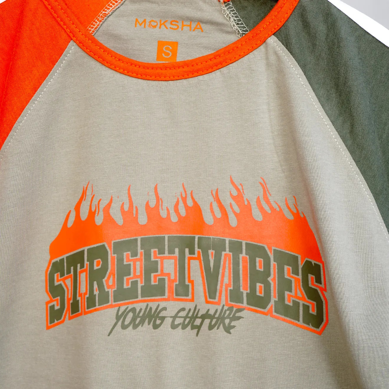 STREET VIBES FULL SLEEVE TEE